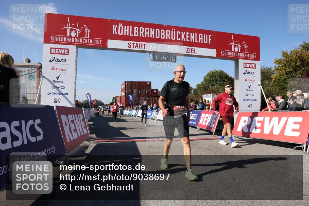 03.10.2025 - Köhlbrandbrückenlauf Lena Gebhardt http://msf.ph/oto/9038697 03.10.2025 13:16:11 Ziel 4311, 4423, 4495, 4644, 4696, 5068, 5336, 5684, 5806, 6712 meine-sportfotos.de