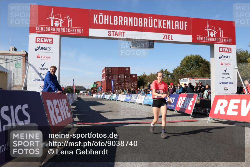 03.10.2025 - Köhlbrandbrückenlauf Lena Gebhardt http://msf.ph/oto/9038740 03.10.2025 12:54:07 Ziel 4030, 5710, 5947, 6002, 6200, 6817 meine-sportfotos.de