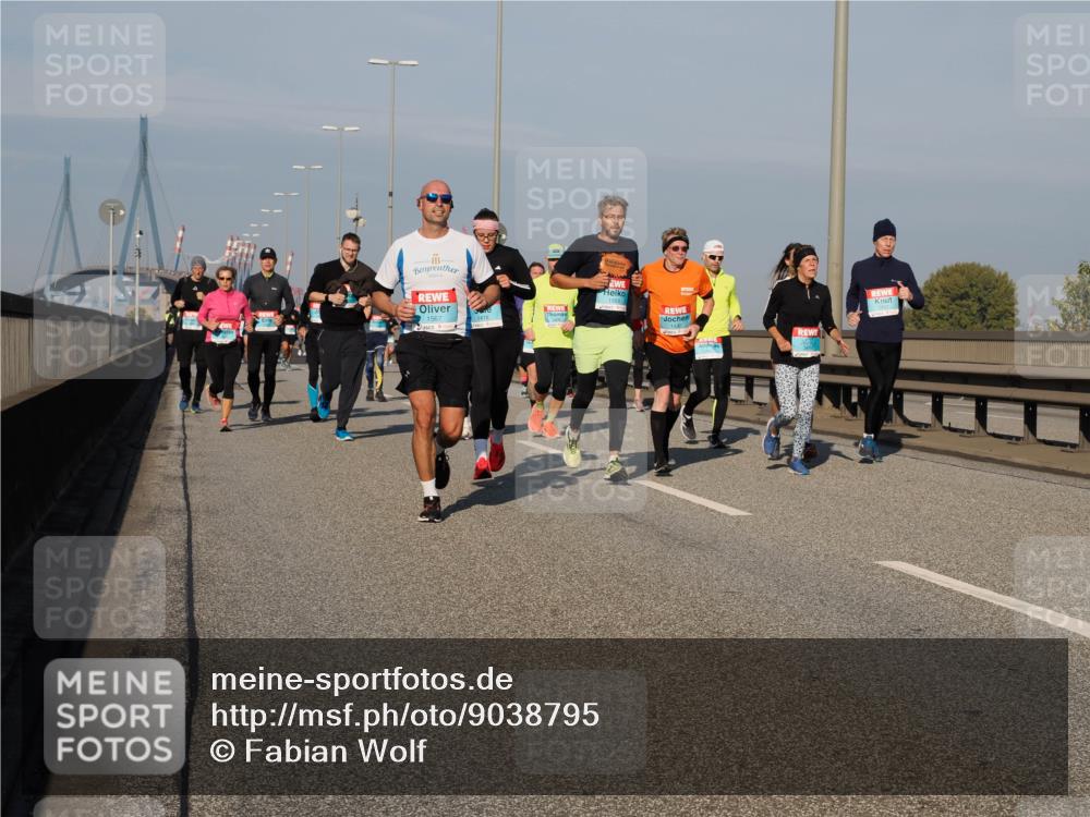 03.10.2025 - Köhlbrandbrückenlauf Fabian Wolf http://msf.ph/oto/9038795 03.10.2025 09:53:07 Position 3 1567, 1163, 1478 meine-sportfotos.de