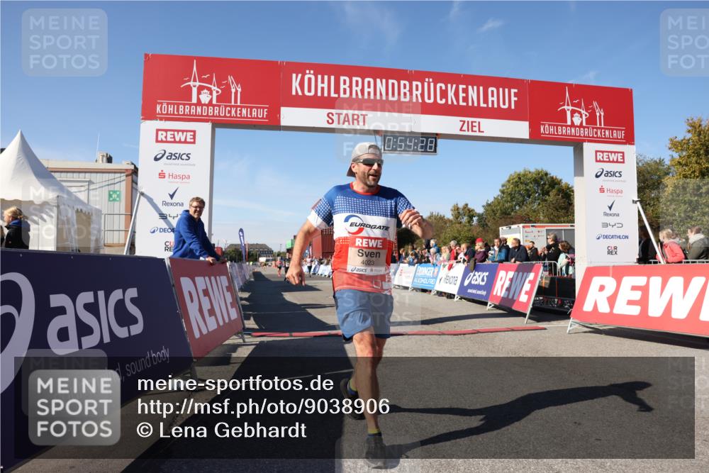 03.10.2025 - Köhlbrandbrückenlauf Lena Gebhardt http://msf.ph/oto/9038906 03.10.2025 12:54:28 Ziel 4023, 4060 meine-sportfotos.de