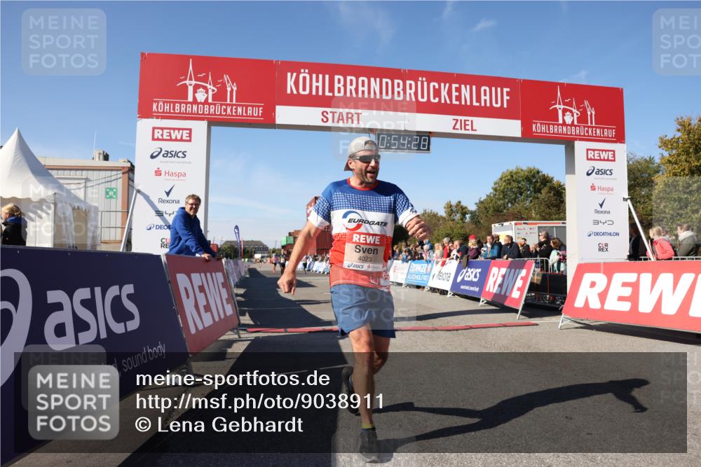 03.10.2025 - Köhlbrandbrückenlauf Lena Gebhardt http://msf.ph/oto/9038911 03.10.2025 12:54:28 Ziel 4023, 4060 meine-sportfotos.de