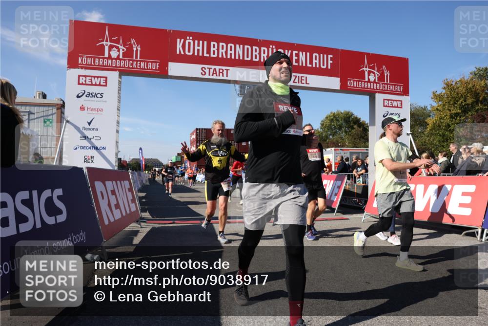 03.10.2025 - Köhlbrandbrückenlauf Lena Gebhardt http://msf.ph/oto/9038917 03.10.2025 13:16:25 Ziel 4144, 4146, 4314, 4317, 4347, 4408, 4414, 4563, 4586, 4928, 4952, 5032, 5498, 5570, 5806, 5815, 5836, 5983, 6353, 6761, 6771, 6812 meine-sportfotos.de