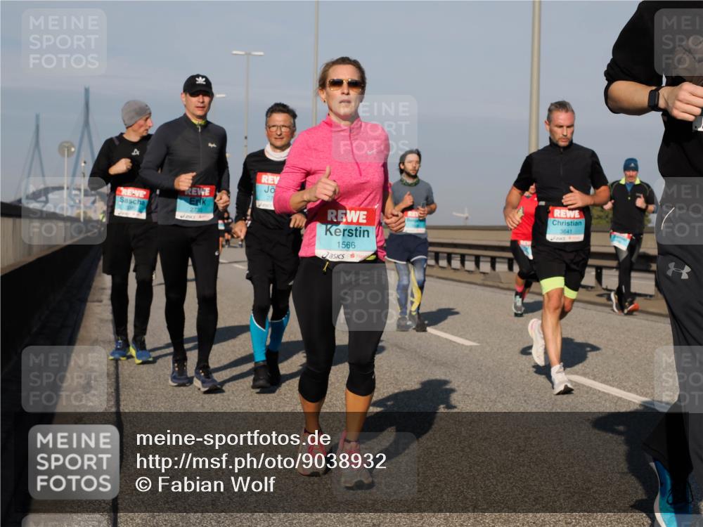 03.10.2025 - Köhlbrandbrückenlauf Fabian Wolf http://msf.ph/oto/9038932 03.10.2025 09:53:13 Position 3 2735, 1566, 3641 meine-sportfotos.de