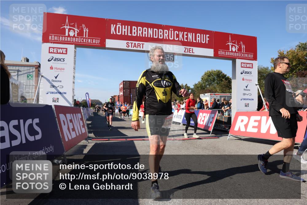 03.10.2025 - Köhlbrandbrückenlauf Lena Gebhardt http://msf.ph/oto/9038978 03.10.2025 13:16:26 Ziel 4144, 4146, 4314, 4317, 4347, 4408, 4414, 4563, 4586, 4928, 4952, 5032, 5498, 5570, 5694, 5815, 5836, 5983, 6353, 6377, 6761, 6771, 6812 meine-sportfotos.de