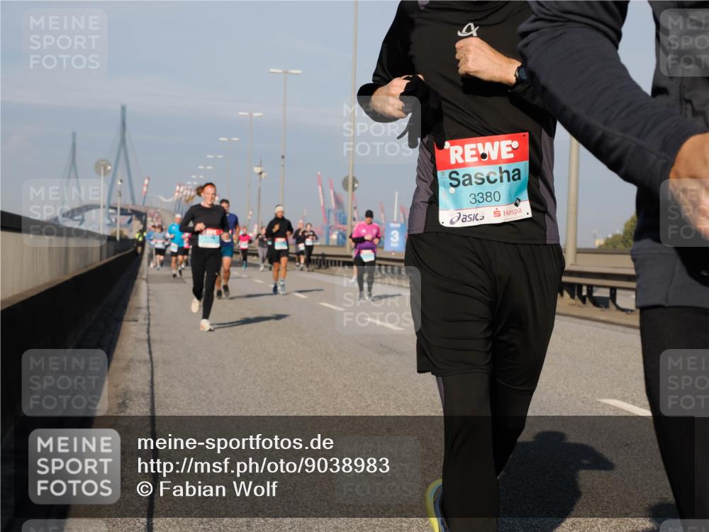 03.10.2025 - Köhlbrandbrückenlauf Fabian Wolf http://msf.ph/oto/9038983 03.10.2025 09:53:15 Position 3 3380 meine-sportfotos.de