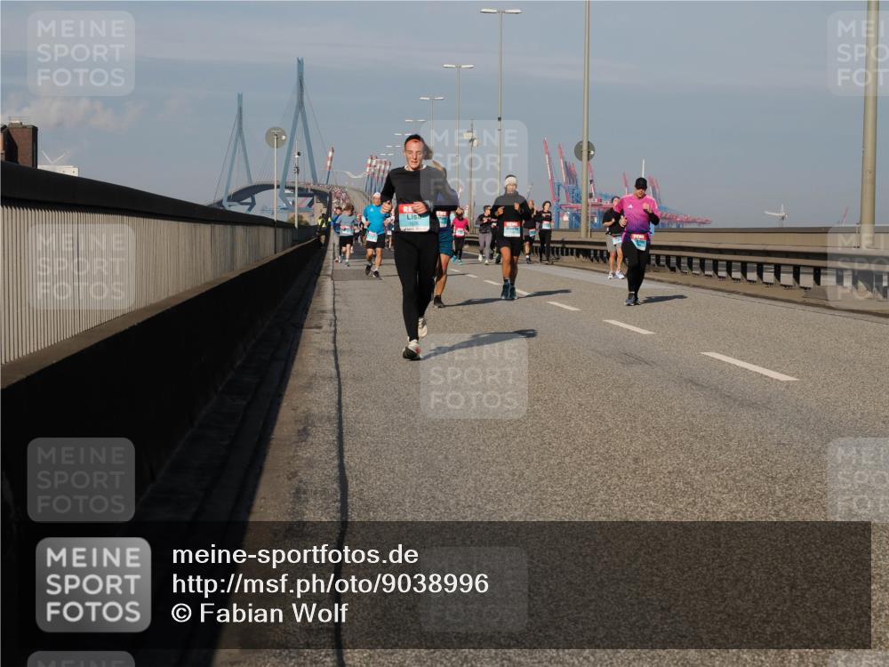 03.10.2025 - Köhlbrandbrückenlauf Fabian Wolf http://msf.ph/oto/9038996 03.10.2025 09:53:16 Position 3  meine-sportfotos.de