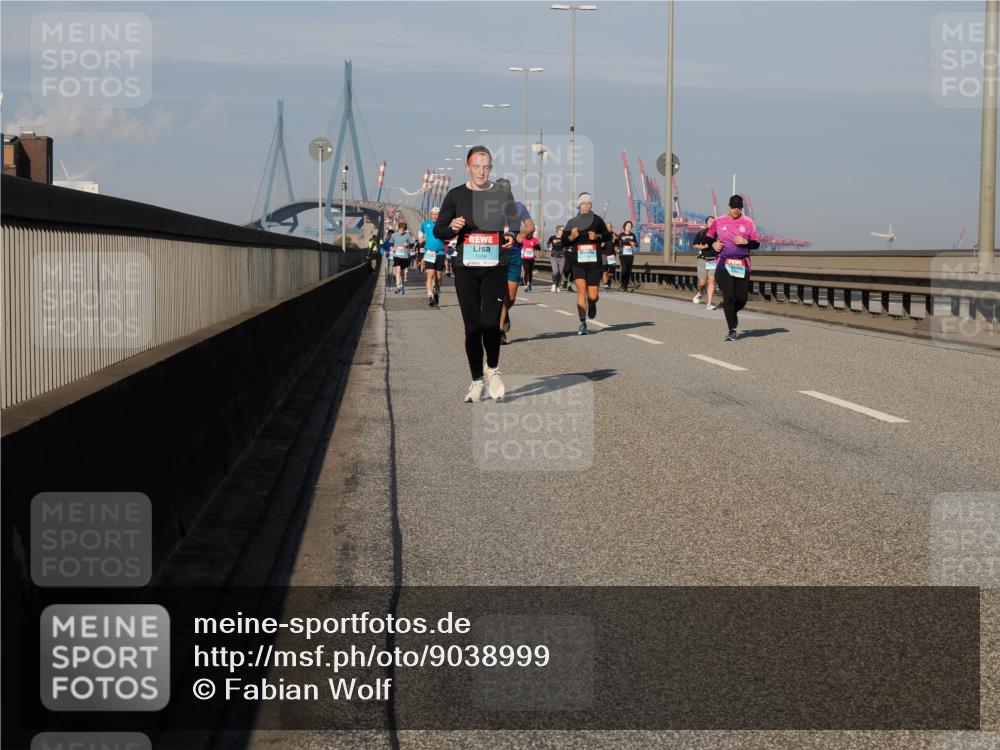 03.10.2025 - Köhlbrandbrückenlauf Fabian Wolf http://msf.ph/oto/9038999 03.10.2025 09:53:17 Position 3 1656 meine-sportfotos.de