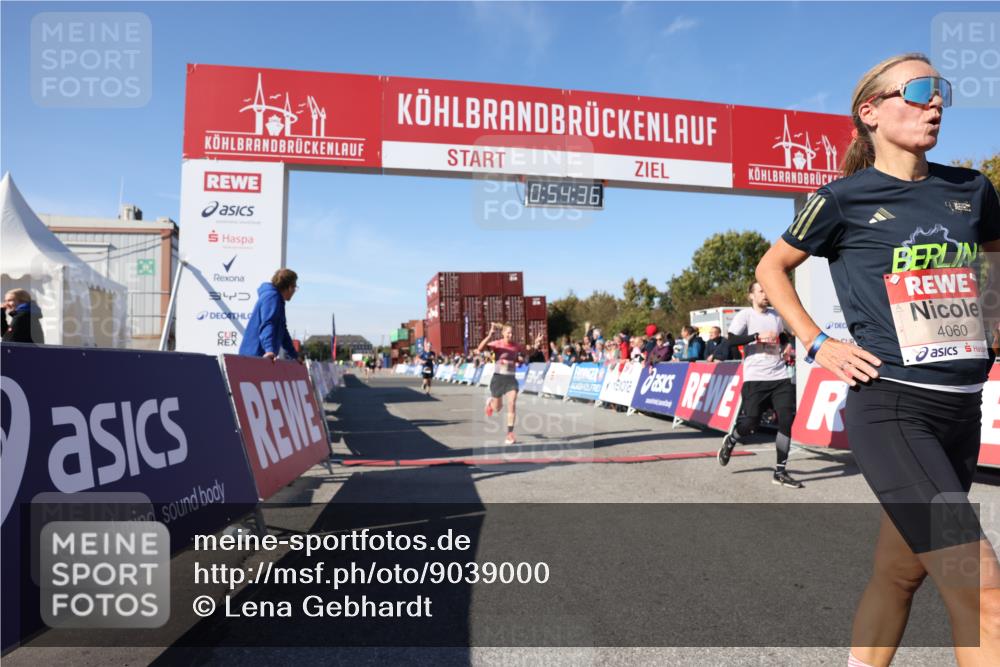 03.10.2025 - Köhlbrandbrückenlauf Lena Gebhardt http://msf.ph/oto/9039000 03.10.2025 12:54:36 Ziel 4023, 4060, 4106, 4209, 6683 meine-sportfotos.de