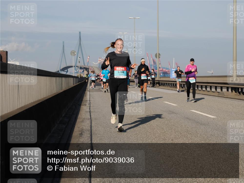 03.10.2025 - Köhlbrandbrückenlauf Fabian Wolf http://msf.ph/oto/9039036 03.10.2025 09:53:18 Position 3 1656 meine-sportfotos.de