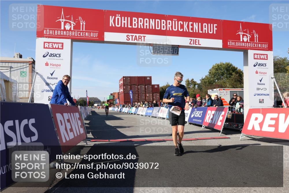 03.10.2025 - Köhlbrandbrückenlauf Lena Gebhardt http://msf.ph/oto/9039072 03.10.2025 12:54:41 Ziel 4060, 4079, 4106, 4209, 6621, 6683 meine-sportfotos.de