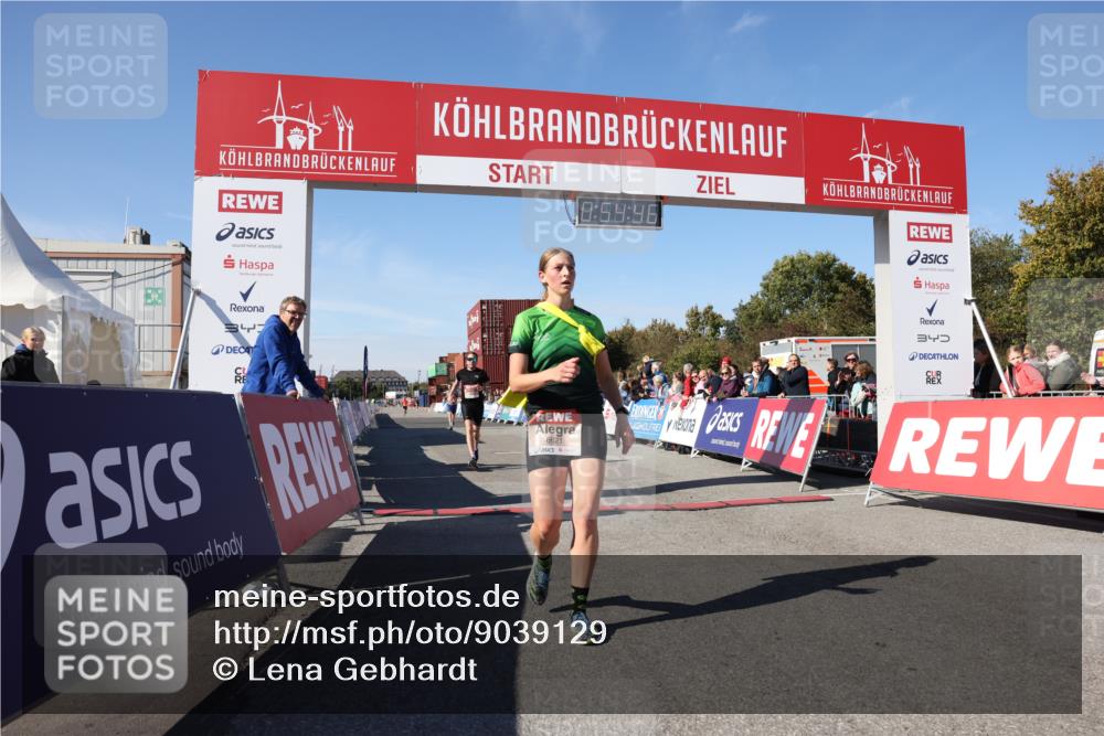 03.10.2025 - Köhlbrandbrückenlauf Lena Gebhardt http://msf.ph/oto/9039129 03.10.2025 12:54:46 Ziel 4079, 4209, 6151, 6621, 6683 meine-sportfotos.de