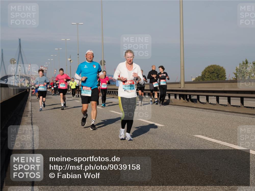 03.10.2025 - Köhlbrandbrückenlauf Fabian Wolf http://msf.ph/oto/9039158 03.10.2025 09:53:27 Position 3 3218, 1742 meine-sportfotos.de