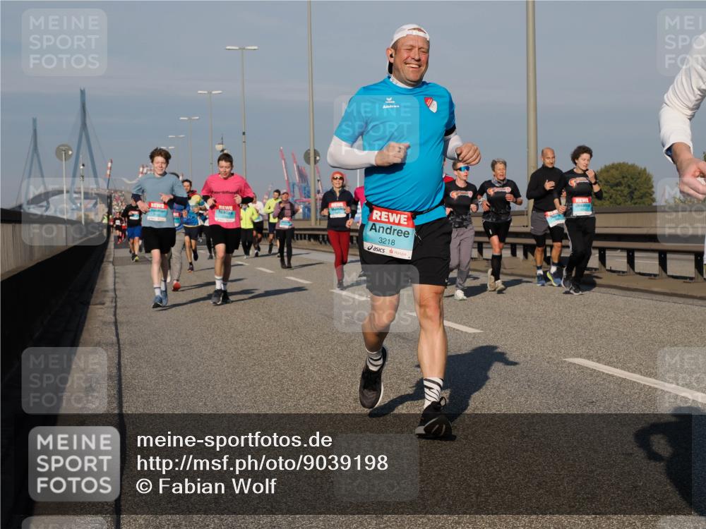 03.10.2025 - Köhlbrandbrückenlauf Fabian Wolf http://msf.ph/oto/9039198 03.10.2025 09:53:29 Position 3 3218 meine-sportfotos.de