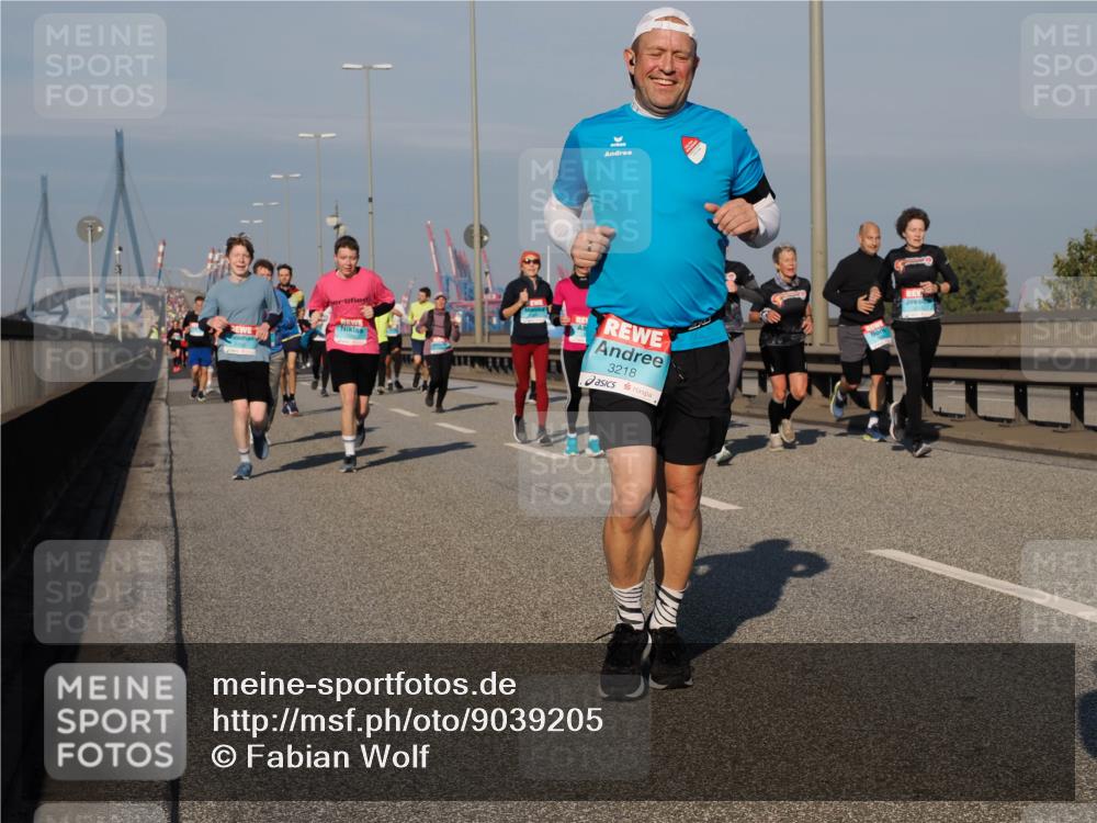 03.10.2025 - Köhlbrandbrückenlauf Fabian Wolf http://msf.ph/oto/9039205 03.10.2025 09:53:29 Position 3 3218 meine-sportfotos.de