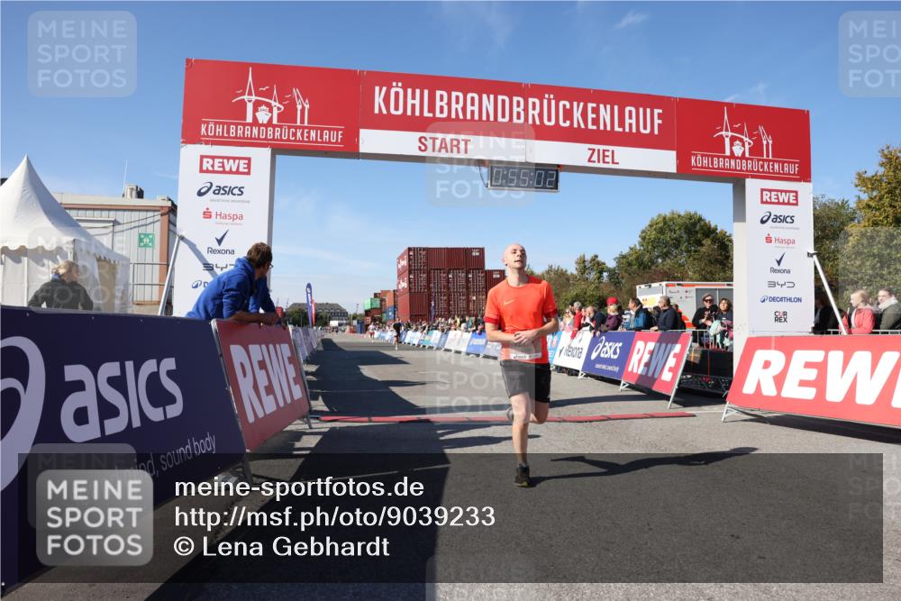 03.10.2025 - Köhlbrandbrückenlauf Lena Gebhardt http://msf.ph/oto/9039233 03.10.2025 12:55:02 Ziel 5765, 6410 meine-sportfotos.de