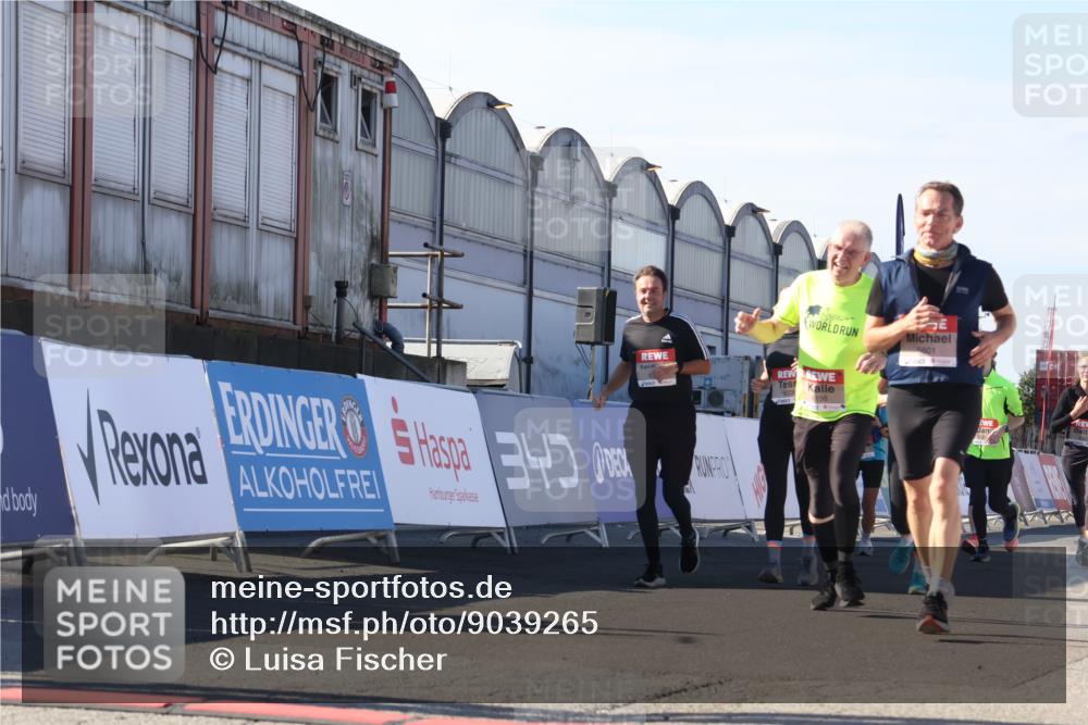 03.10.2025 - Köhlbrandbrückenlauf Luisa Fischer http://msf.ph/oto/9039265 03.10.2025 13:29:26 Ziel 5340, 5342, 5344, 5366, 5470, 5514, 5601, 5954, 6063, 6118, 6156, 6309, 6334, 6335, 6336, 6351, 6539 meine-sportfotos.de