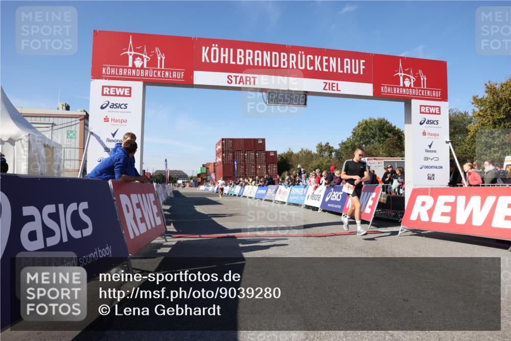 03.10.2025 - Köhlbrandbrückenlauf Lena Gebhardt http://msf.ph/oto/9039280 03.10.2025 12:55:08 Ziel 5765, 6130, 6410 meine-sportfotos.de