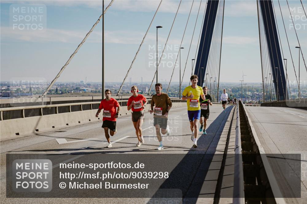 03.10.2025 - Köhlbrandbrückenlauf Michael Burmester http://msf.ph/oto/9039298 03.10.2025 12:18:21 Position 1  meine-sportfotos.de