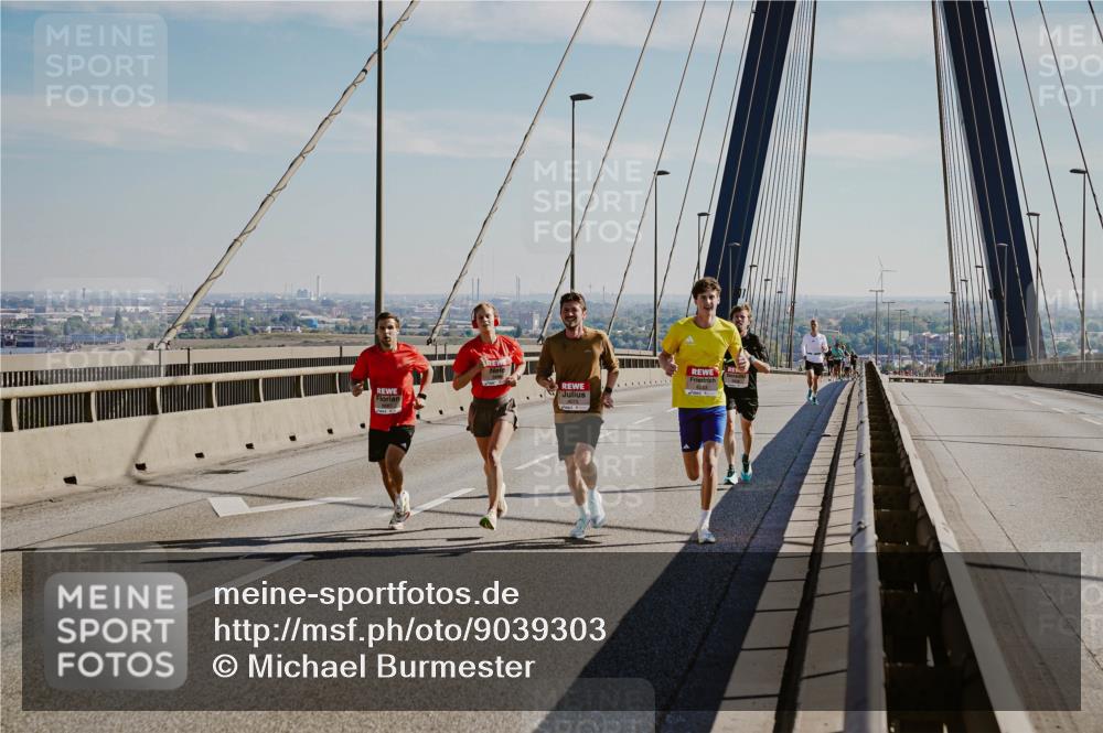 03.10.2025 - Köhlbrandbrückenlauf Michael Burmester http://msf.ph/oto/9039303 03.10.2025 12:18:21 Position 1  meine-sportfotos.de