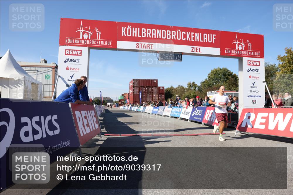 03.10.2025 - Köhlbrandbrückenlauf Lena Gebhardt http://msf.ph/oto/9039317 03.10.2025 12:55:14 Ziel 6130, 6410 meine-sportfotos.de