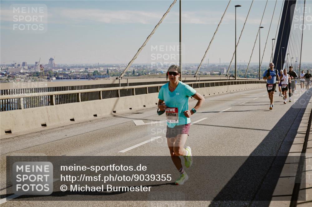 03.10.2025 - Köhlbrandbrückenlauf Michael Burmester http://msf.ph/oto/9039355 03.10.2025 12:18:44 Position 1 6241 meine-sportfotos.de