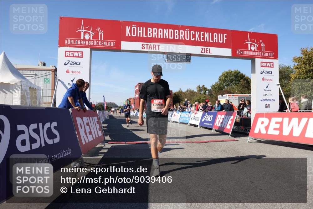 03.10.2025 - Köhlbrandbrückenlauf Lena Gebhardt http://msf.ph/oto/9039406 03.10.2025 12:55:33 Ziel 4089, 4104, 4233, 6091 meine-sportfotos.de