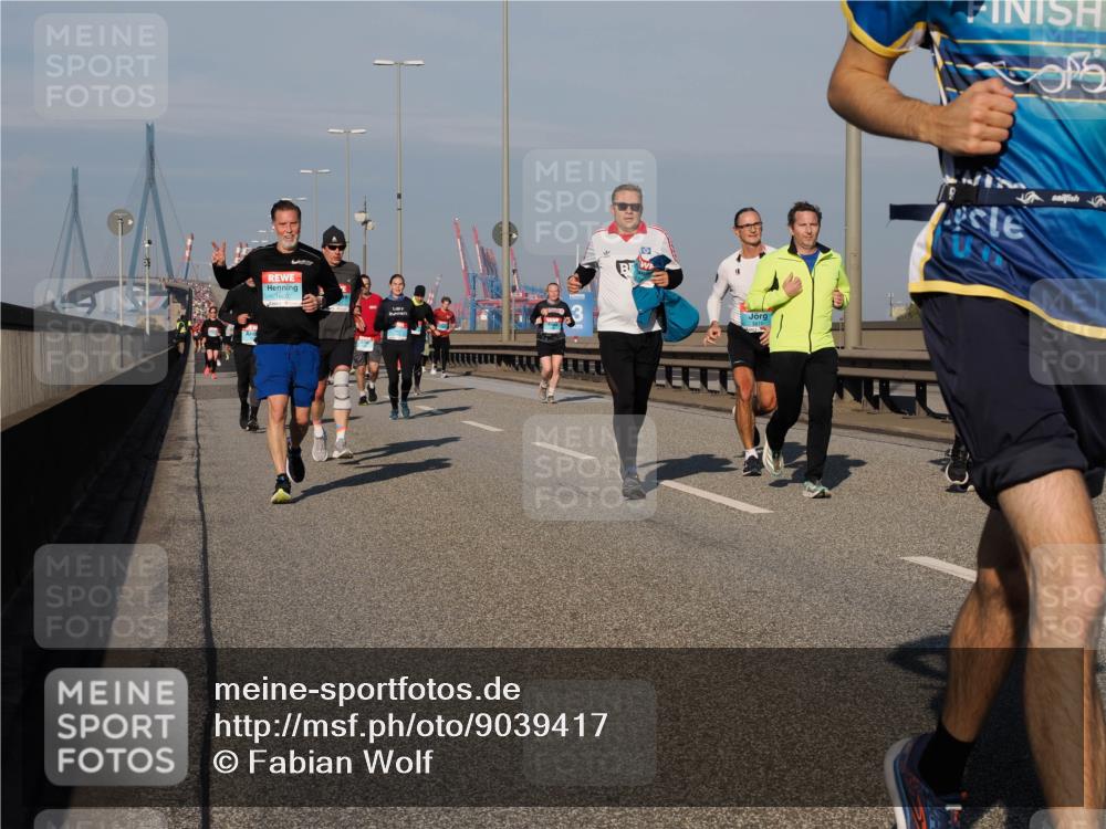 03.10.2025 - Köhlbrandbrückenlauf Fabian Wolf http://msf.ph/oto/9039417 03.10.2025 09:53:38 Position 3 1660 meine-sportfotos.de