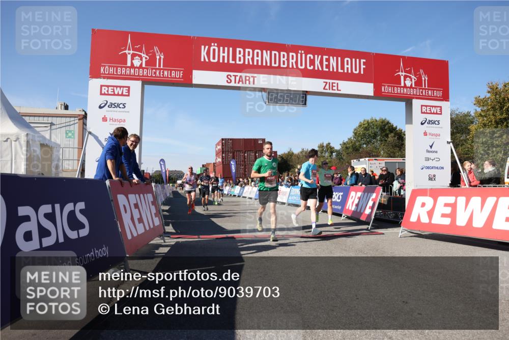 03.10.2025 - Köhlbrandbrückenlauf Lena Gebhardt http://msf.ph/oto/9039703 03.10.2025 12:56:13 Ziel 4041, 4050, 4078, 4114, 4123, 5957, 6206, 6489, 6495 meine-sportfotos.de