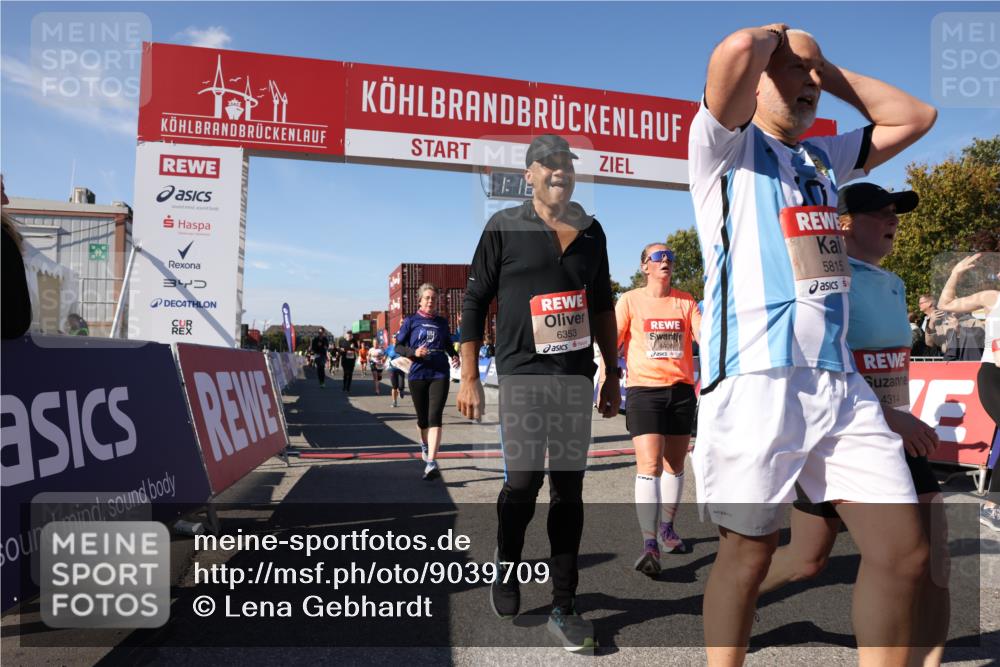 03.10.2025 - Köhlbrandbrückenlauf Lena Gebhardt http://msf.ph/oto/9039709 03.10.2025 13:16:33 Ziel 4036, 4146, 4235, 4314, 4408, 4414, 4586, 4952, 5104, 5498, 5570, 5630, 5694, 5815, 5983, 6208, 6353, 6377, 6761, 6812 meine-sportfotos.de