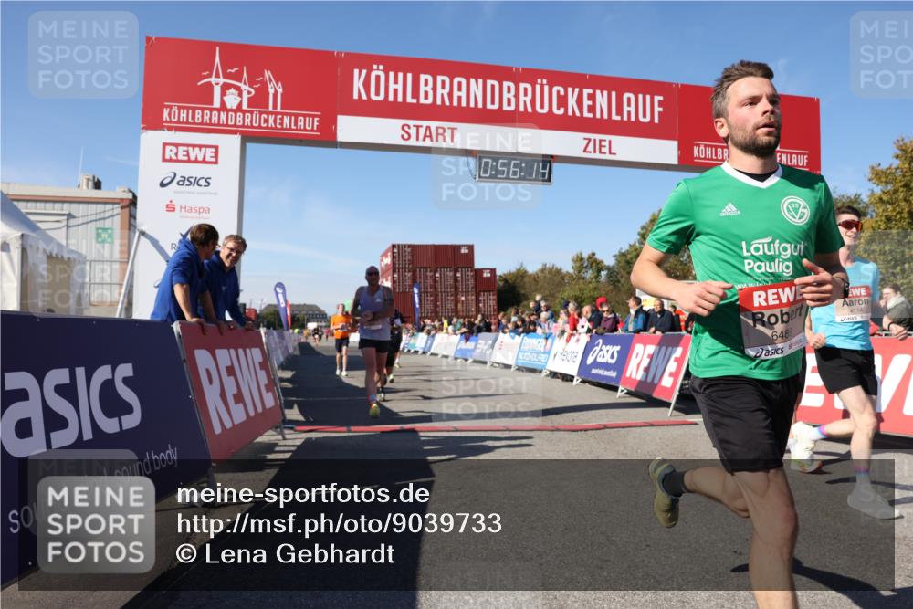 03.10.2025 - Köhlbrandbrückenlauf Lena Gebhardt http://msf.ph/oto/9039733 03.10.2025 12:56:14 Ziel 4041, 4050, 4078, 4114, 4123, 5957, 6206, 6489, 6495 meine-sportfotos.de