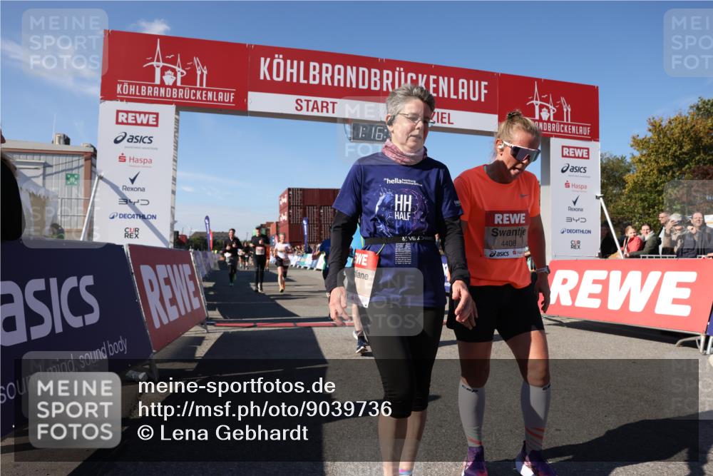 03.10.2025 - Köhlbrandbrückenlauf Lena Gebhardt http://msf.ph/oto/9039736 03.10.2025 13:16:35 Ziel 4036, 4146, 4235, 4314, 4408, 4586, 5104, 5498, 5570, 5630, 5694, 5815, 5983, 6208, 6353, 6377, 6812 meine-sportfotos.de