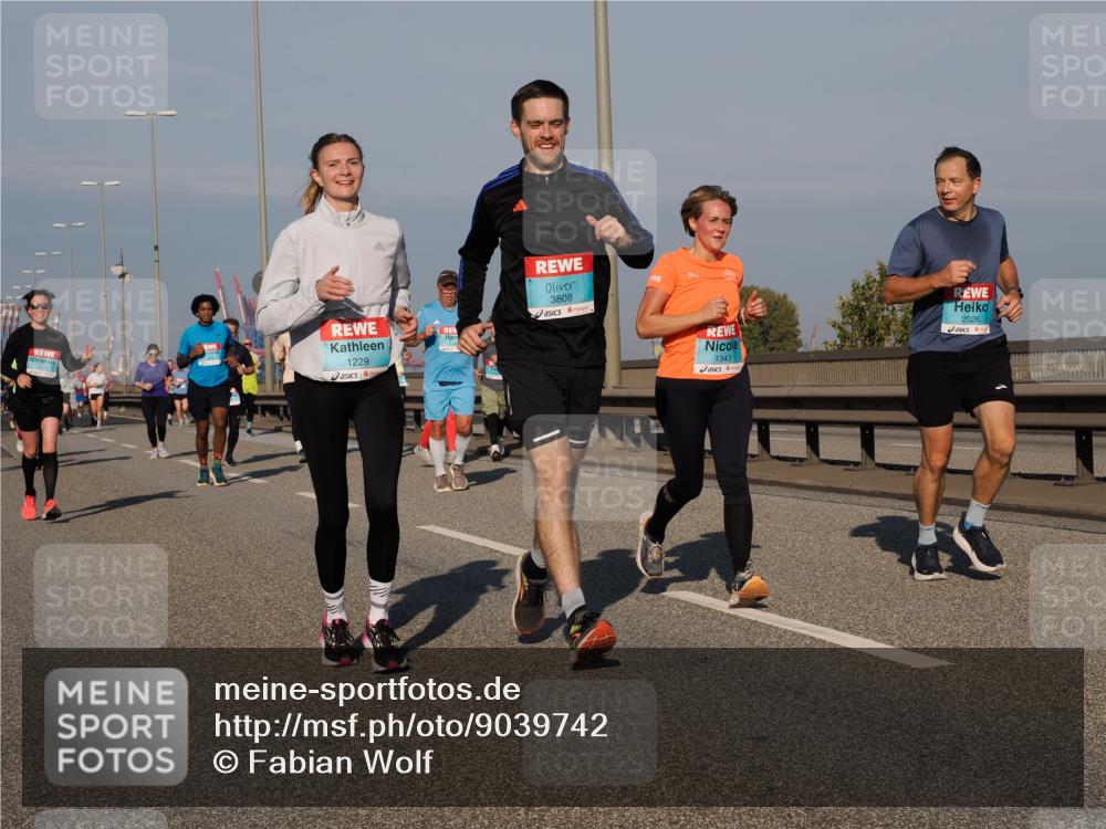 03.10.2025 - Köhlbrandbrückenlauf Fabian Wolf http://msf.ph/oto/9039742 03.10.2025 09:53:52 Position 3 1229, 3808, 1343, 2026 meine-sportfotos.de