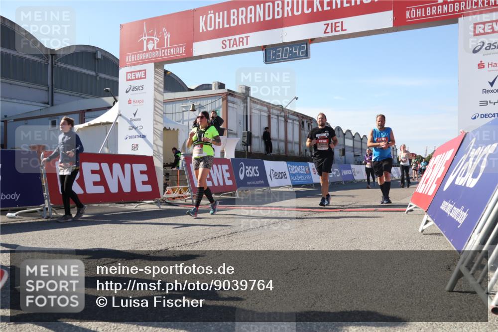 03.10.2025 - Köhlbrandbrückenlauf Luisa Fischer http://msf.ph/oto/9039764 03.10.2025 13:30:41 Ziel 4355, 4840, 4841, 4937, 5289, 5346, 5391, 6170, 6223, 6347 meine-sportfotos.de