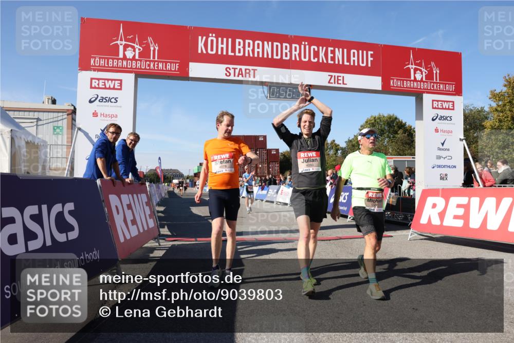 03.10.2025 - Köhlbrandbrückenlauf Lena Gebhardt http://msf.ph/oto/9039803 03.10.2025 12:56:18 Ziel 4028, 4041, 4050, 4078, 4114, 4123, 4166, 5957, 6206, 6489, 6495 meine-sportfotos.de