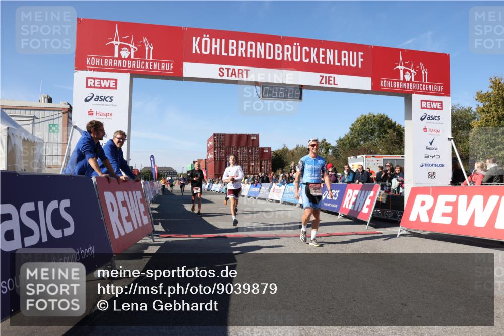 03.10.2025 - Köhlbrandbrückenlauf Lena Gebhardt http://msf.ph/oto/9039879 03.10.2025 12:56:25 Ziel 4028, 4050, 4078, 4166, 4170, 4231, 4478, 5957, 6266 meine-sportfotos.de