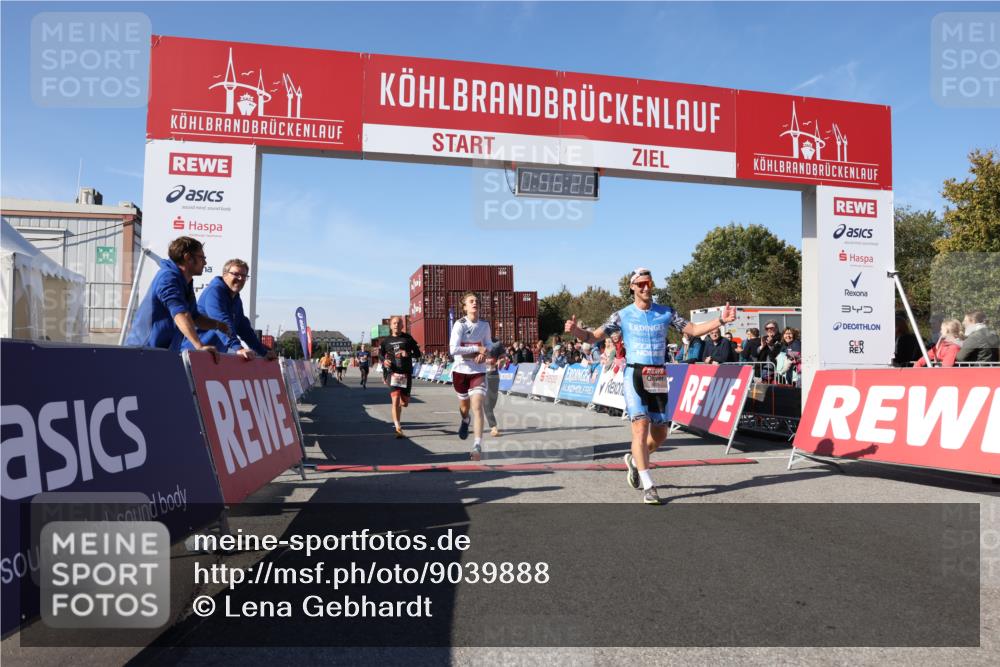 03.10.2025 - Köhlbrandbrückenlauf Lena Gebhardt http://msf.ph/oto/9039888 03.10.2025 12:56:25 Ziel 4028, 4050, 4078, 4166, 4170, 4231, 4478, 5957, 6266 meine-sportfotos.de