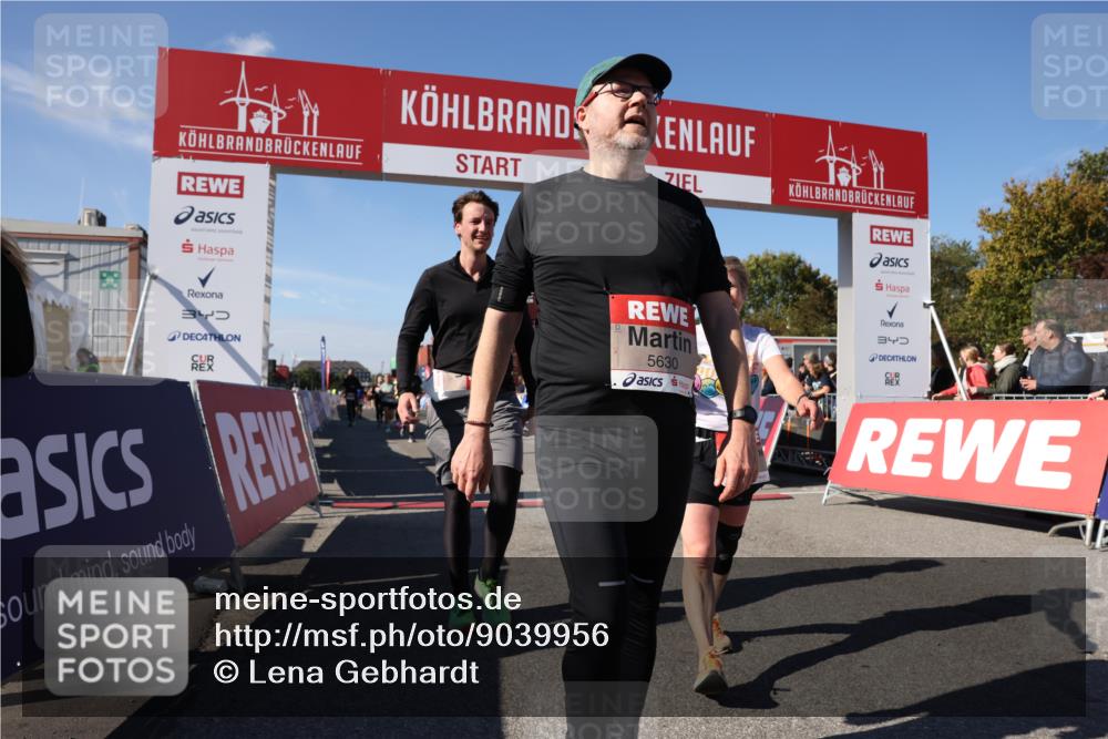 03.10.2025 - Köhlbrandbrückenlauf Lena Gebhardt http://msf.ph/oto/9039956 03.10.2025 13:16:40 Ziel 4036, 4235, 4314, 4330, 4356, 4408, 4431, 4551, 4813, 5104, 5570, 5630, 5694, 6208, 6299, 6353, 6377, 6746, 6812 meine-sportfotos.de