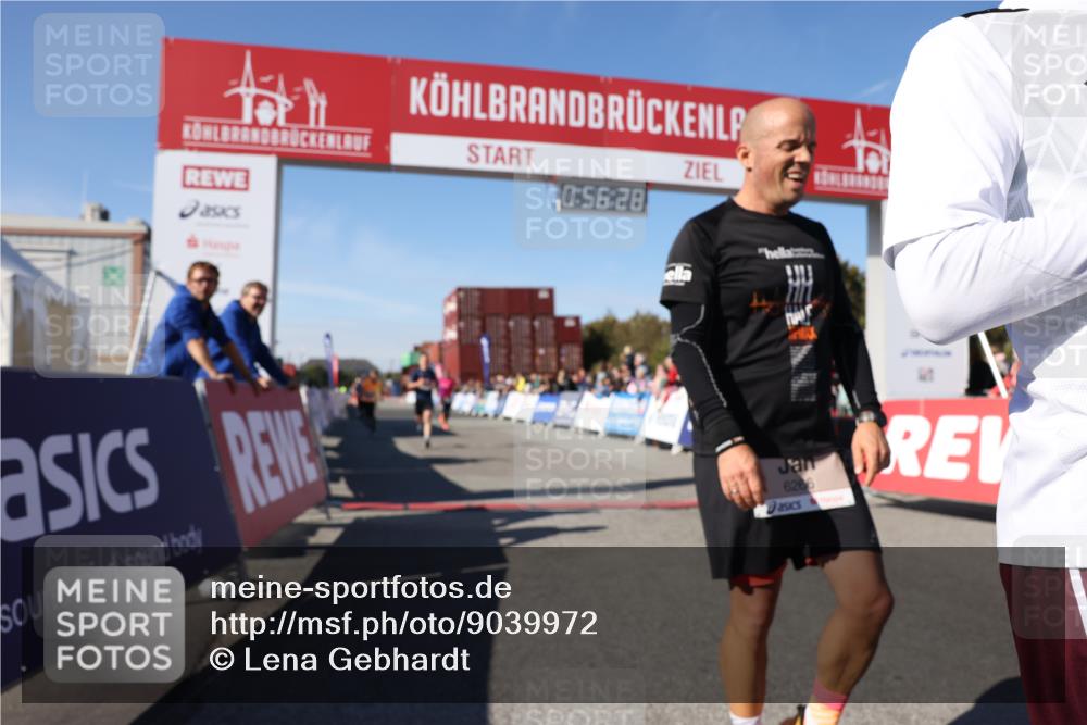 03.10.2025 - Köhlbrandbrückenlauf Lena Gebhardt http://msf.ph/oto/9039972 03.10.2025 12:56:29 Ziel 4028, 4054, 4166, 4170, 4231, 4478, 6266, 6408, 6769 meine-sportfotos.de