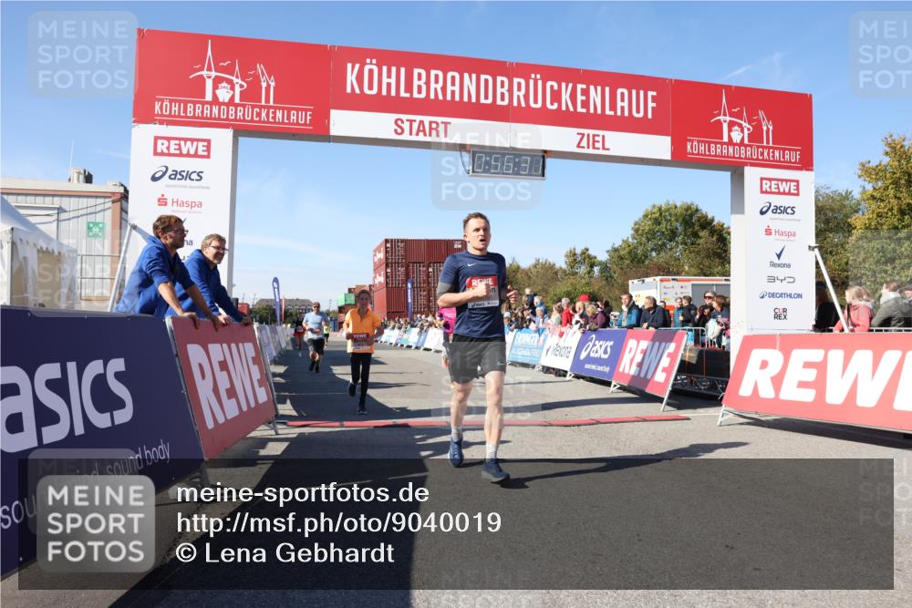 03.10.2025 - Köhlbrandbrückenlauf Lena Gebhardt http://msf.ph/oto/9040019 03.10.2025 12:56:31 Ziel 4028, 4054, 4096, 4166, 4170, 4231, 4478, 6266, 6408, 6769 meine-sportfotos.de