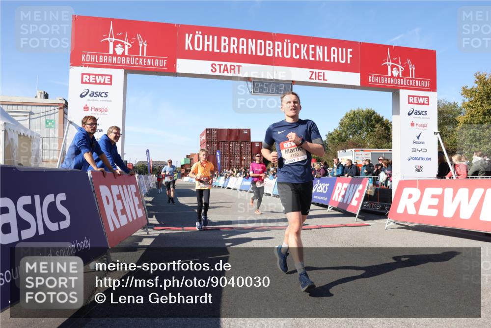 03.10.2025 - Köhlbrandbrückenlauf Lena Gebhardt http://msf.ph/oto/9040030 03.10.2025 12:56:32 Ziel 4054, 4096, 4166, 4170, 4231, 4478, 6266, 6408, 6769 meine-sportfotos.de