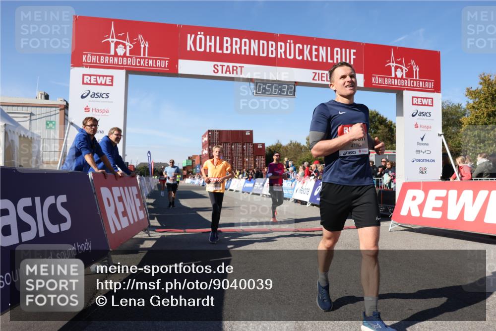 03.10.2025 - Köhlbrandbrückenlauf Lena Gebhardt http://msf.ph/oto/9040039 03.10.2025 12:56:32 Ziel 4054, 4096, 4166, 4170, 4231, 4478, 6266, 6408, 6769 meine-sportfotos.de