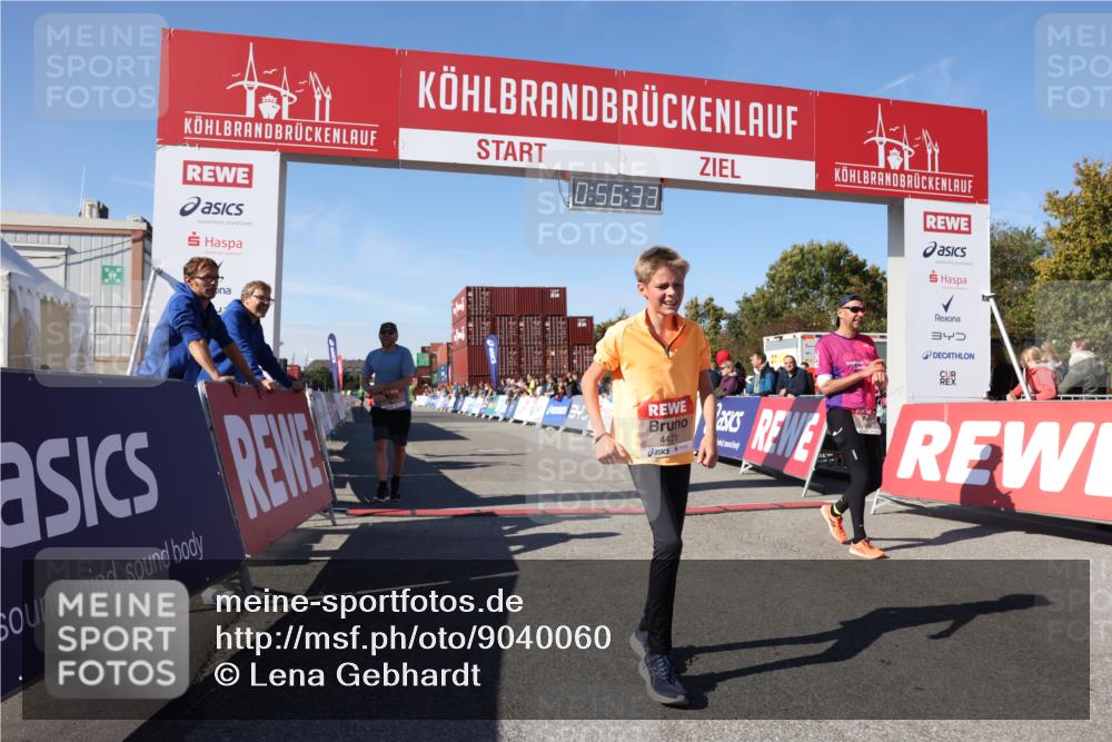 03.10.2025 - Köhlbrandbrückenlauf Lena Gebhardt http://msf.ph/oto/9040060 03.10.2025 12:56:34 Ziel 4054, 4096, 4166, 4170, 4231, 4478, 6266, 6408, 6769 meine-sportfotos.de
