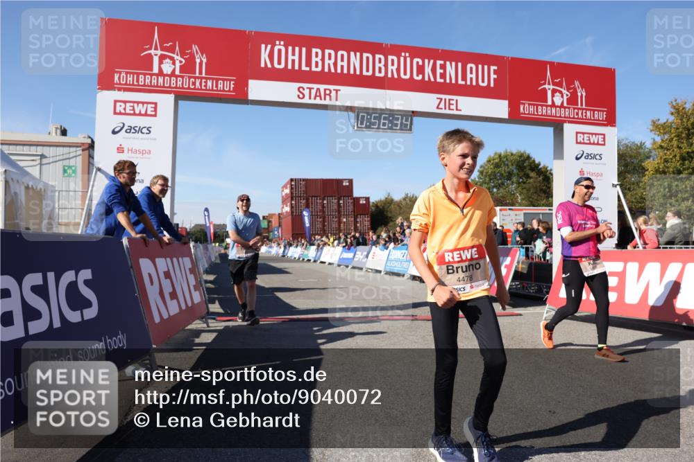 03.10.2025 - Köhlbrandbrückenlauf Lena Gebhardt http://msf.ph/oto/9040072 03.10.2025 12:56:34 Ziel 4054, 4096, 4166, 4170, 4231, 4478, 6266, 6408, 6769 meine-sportfotos.de