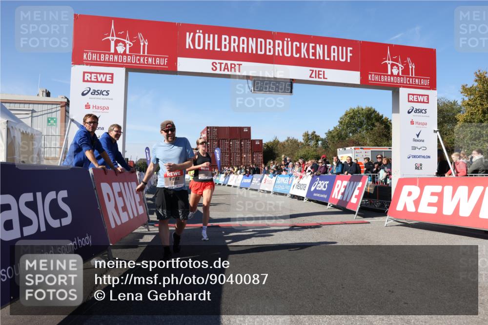 03.10.2025 - Köhlbrandbrückenlauf Lena Gebhardt http://msf.ph/oto/9040087 03.10.2025 12:56:36 Ziel 4054, 4096, 4170, 4478, 5091, 6408, 6769 meine-sportfotos.de