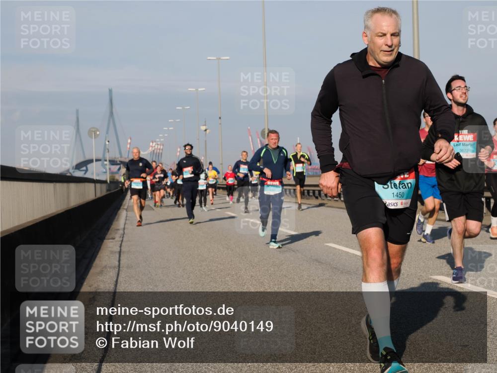 03.10.2025 - Köhlbrandbrückenlauf Fabian Wolf http://msf.ph/oto/9040149 03.10.2025 09:54:14 Position 3 1450, 3672 meine-sportfotos.de