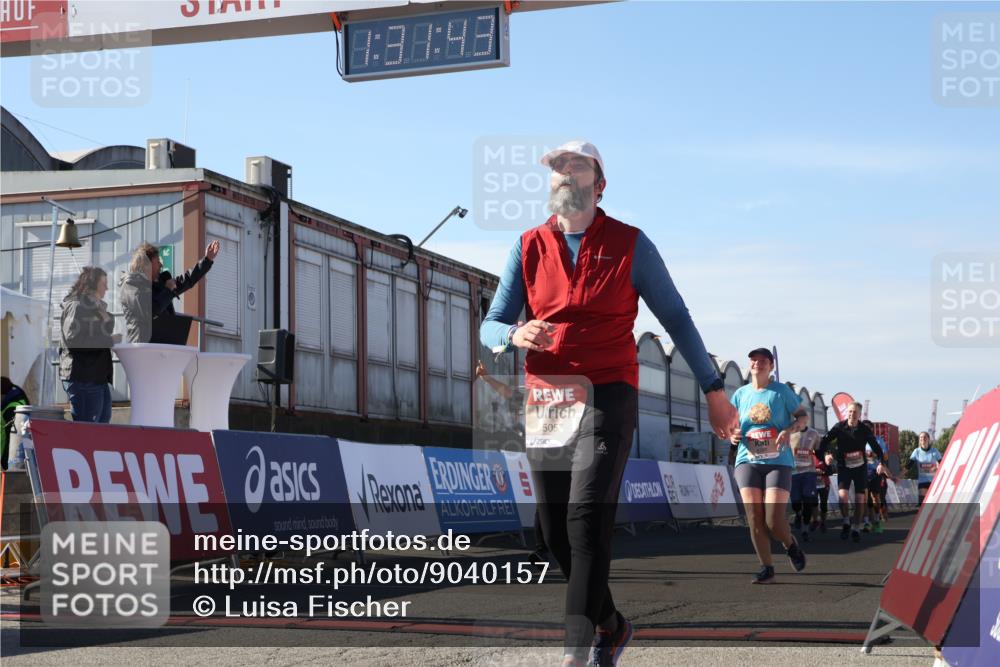 03.10.2025 - Köhlbrandbrückenlauf Luisa Fischer http://msf.ph/oto/9040157 03.10.2025 13:31:42 Ziel 4415, 4416, 5057, 5065, 5171, 5222, 6072, 6103, 6297 meine-sportfotos.de