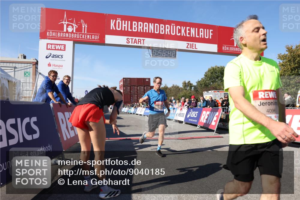 03.10.2025 - Köhlbrandbrückenlauf Lena Gebhardt http://msf.ph/oto/9040185 03.10.2025 12:56:42 Ziel 4054, 4096, 5091, 5962, 6408, 6769 meine-sportfotos.de