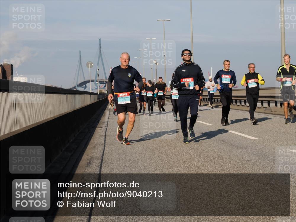 03.10.2025 - Köhlbrandbrückenlauf Fabian Wolf http://msf.ph/oto/9040213 03.10.2025 09:54:19 Position 3 3032 meine-sportfotos.de