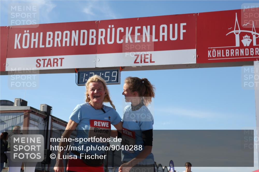 03.10.2025 - Köhlbrandbrückenlauf Luisa Fischer http://msf.ph/oto/9040288 03.10.2025 13:31:58 Ziel 4415, 4416, 4842, 4902, 4935, 5267, 5463, 5817, 6076, 6126, 6452, 6736 meine-sportfotos.de