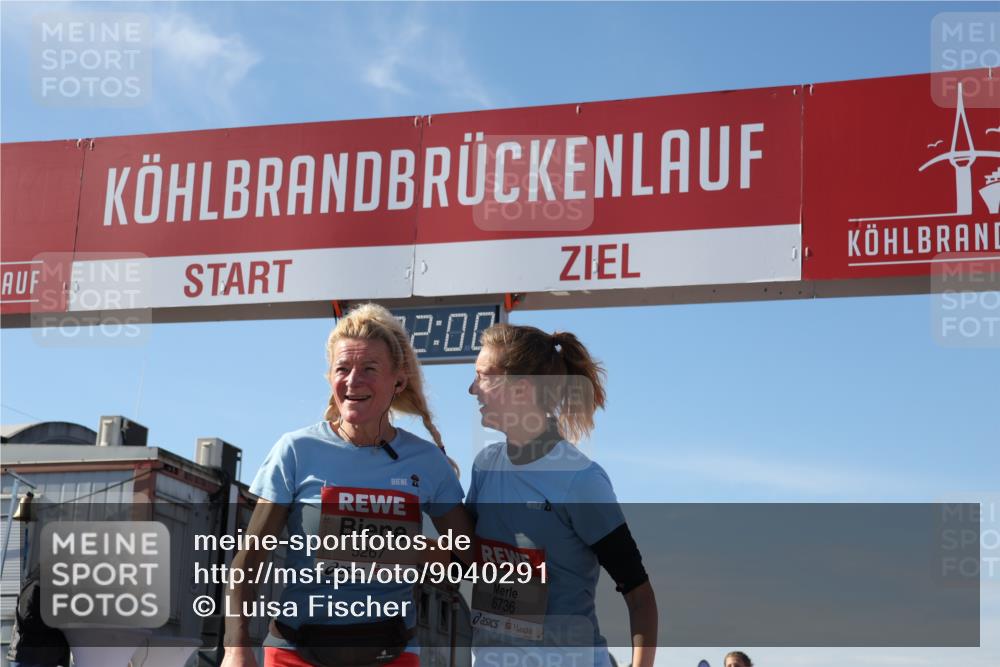 03.10.2025 - Köhlbrandbrückenlauf Luisa Fischer http://msf.ph/oto/9040291 03.10.2025 13:31:59 Ziel 4842, 4902, 4935, 5246, 5247, 5248, 5267, 5463, 5817, 6076, 6126, 6452, 6736 meine-sportfotos.de